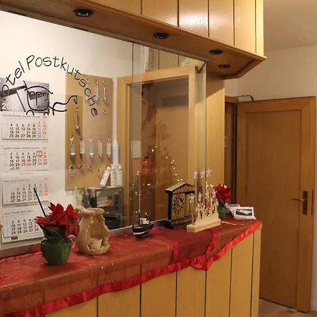 Garni Postkutsche Отель Нюрнберг