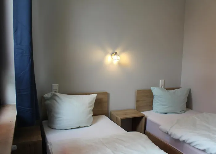 Garni Postkutsche * Nürnberg